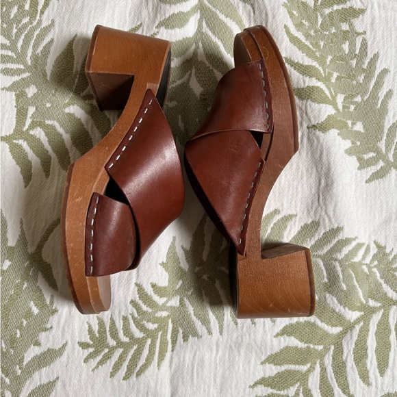 Swedish Hasbeens Annette High Clogs - Picture 4 of 9